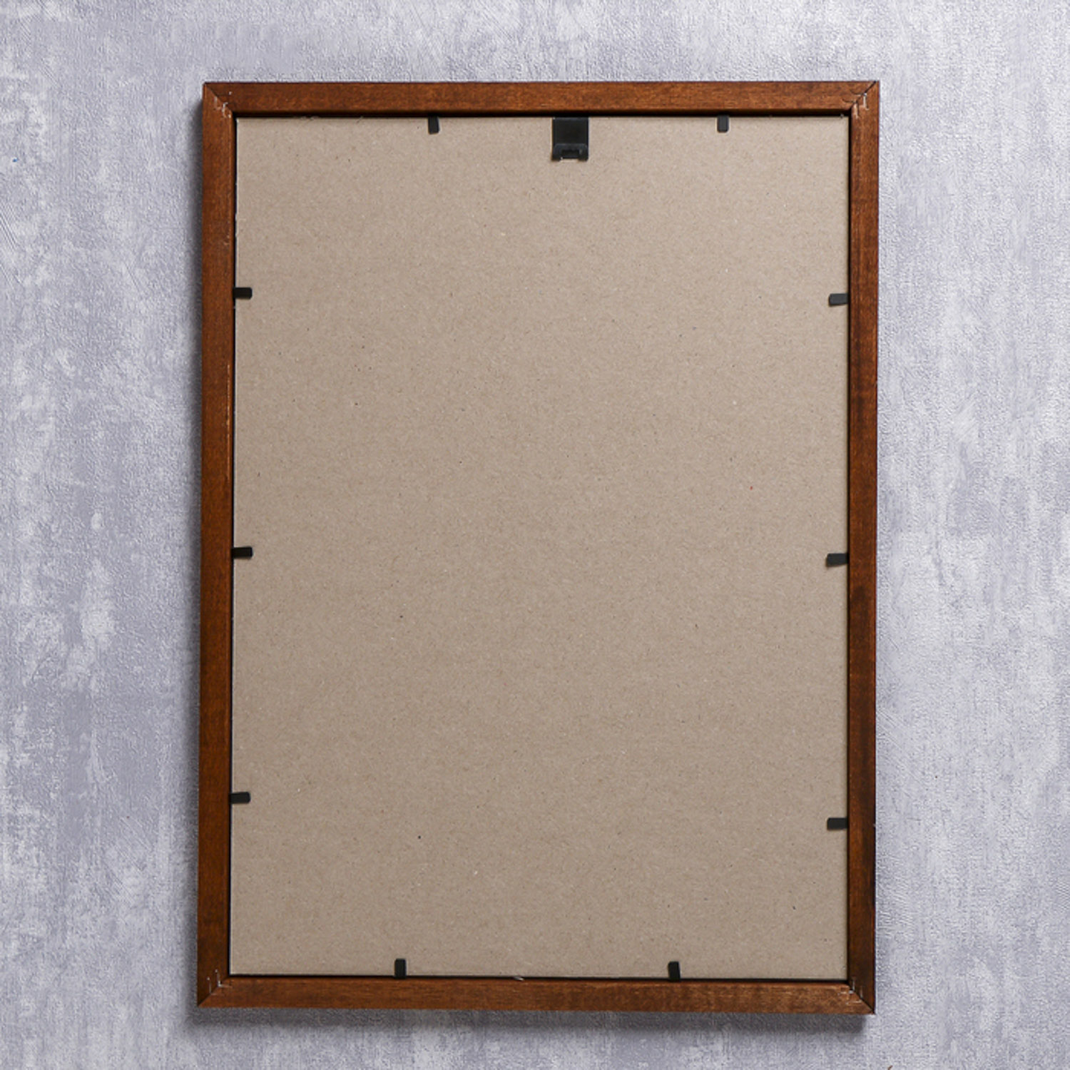 Фоторамка дерево 25х35 см орех (пластиковый экран) 4372291