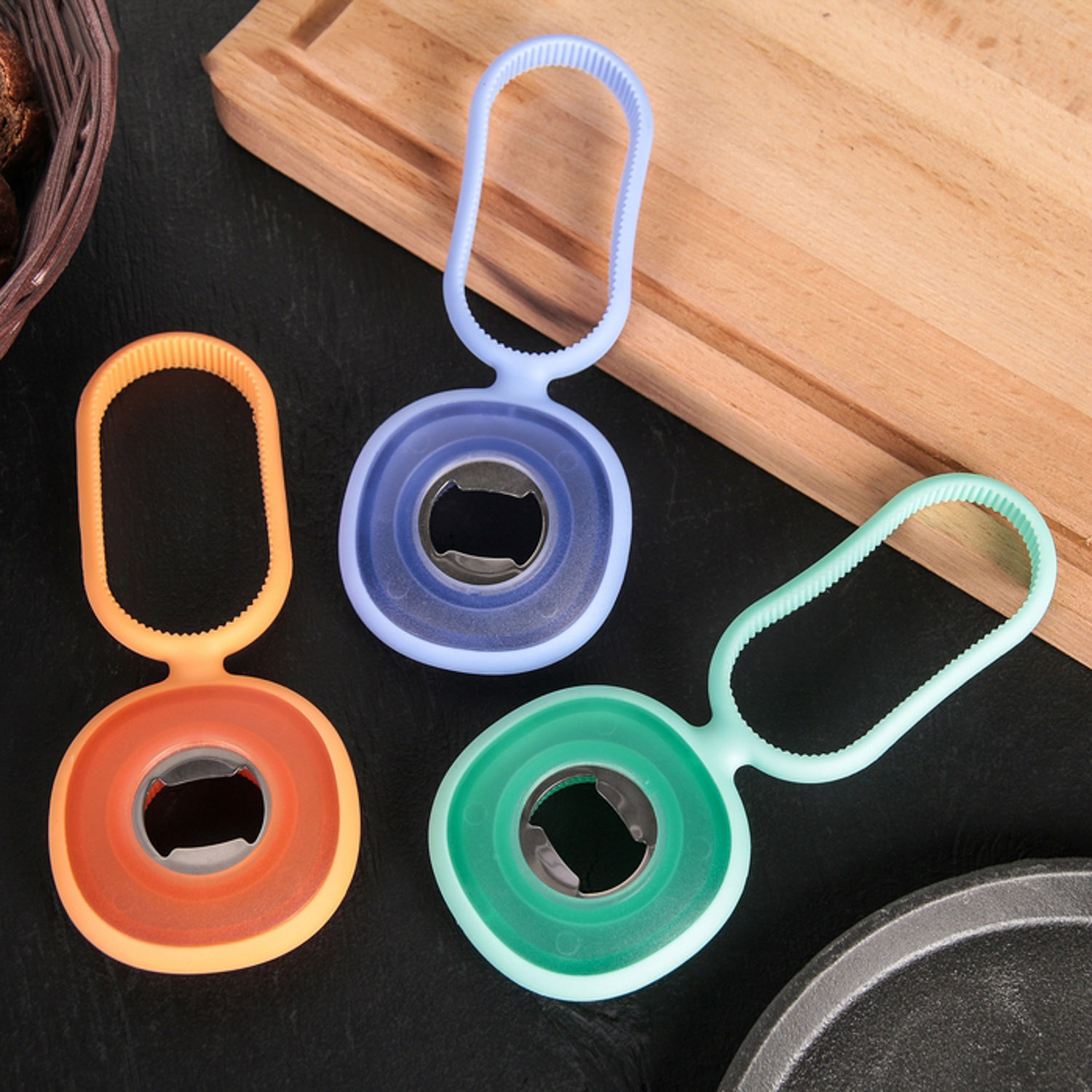 яяяОткрывалка универсальная 3 в 1, цвет МИКС   4716701