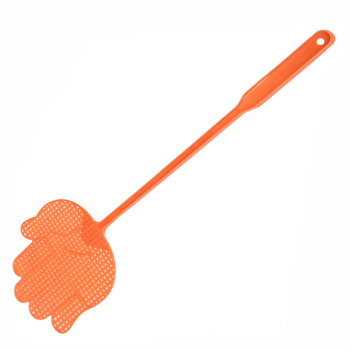 Мухобойка пластм. фигурная М1133 (ЗПИ "Альтернатива") *1/50