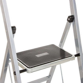 Стремянка стальная 2 ступени, выс.верхн. пл.0,45м, ШИРОКИЕ ступени 123302 "Class Plus" "Perilla"*1/4 Стремянка стальная 2 ступени, выс.верхн. пл.0,45м, ШИРОКИЕ ступени 123302 "Class Plus" "Perilla"*1/4