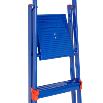 Стремянка стальная 6 ступеней, выс.верхн. пл.1,3м, опоры с перемычкой-д/рыхл.поверхн. СМ6+ "Ника" *1 Стремянка стальная 6 ступеней, выс.верхн. пл.1,3м, опоры с перемычкой-д/рыхл.поверхн. СМ6+ "Ника" *1